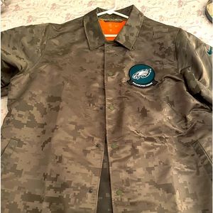 NIKE XXL Camo Philadelphia Eagles button up windbreaker Salute Service sideline